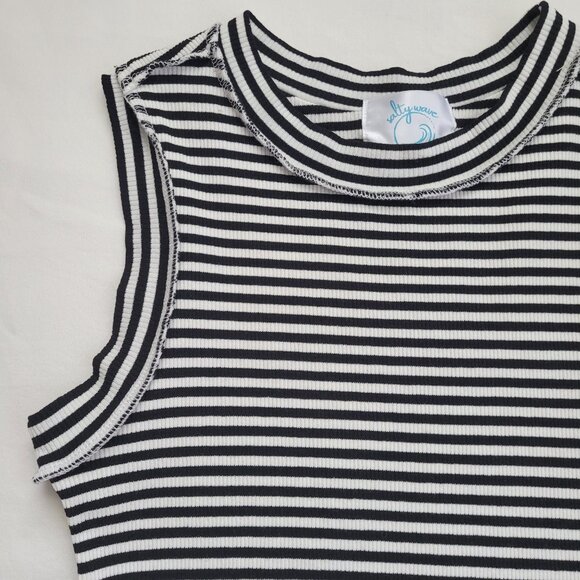 Black and White Fitted Striped Tank Top Size Small - Picture 2 of 10